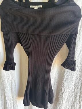VintageCarolyn Taylor Black Ribbed Off-Shoulder tight Knit Dress quarter sleeve